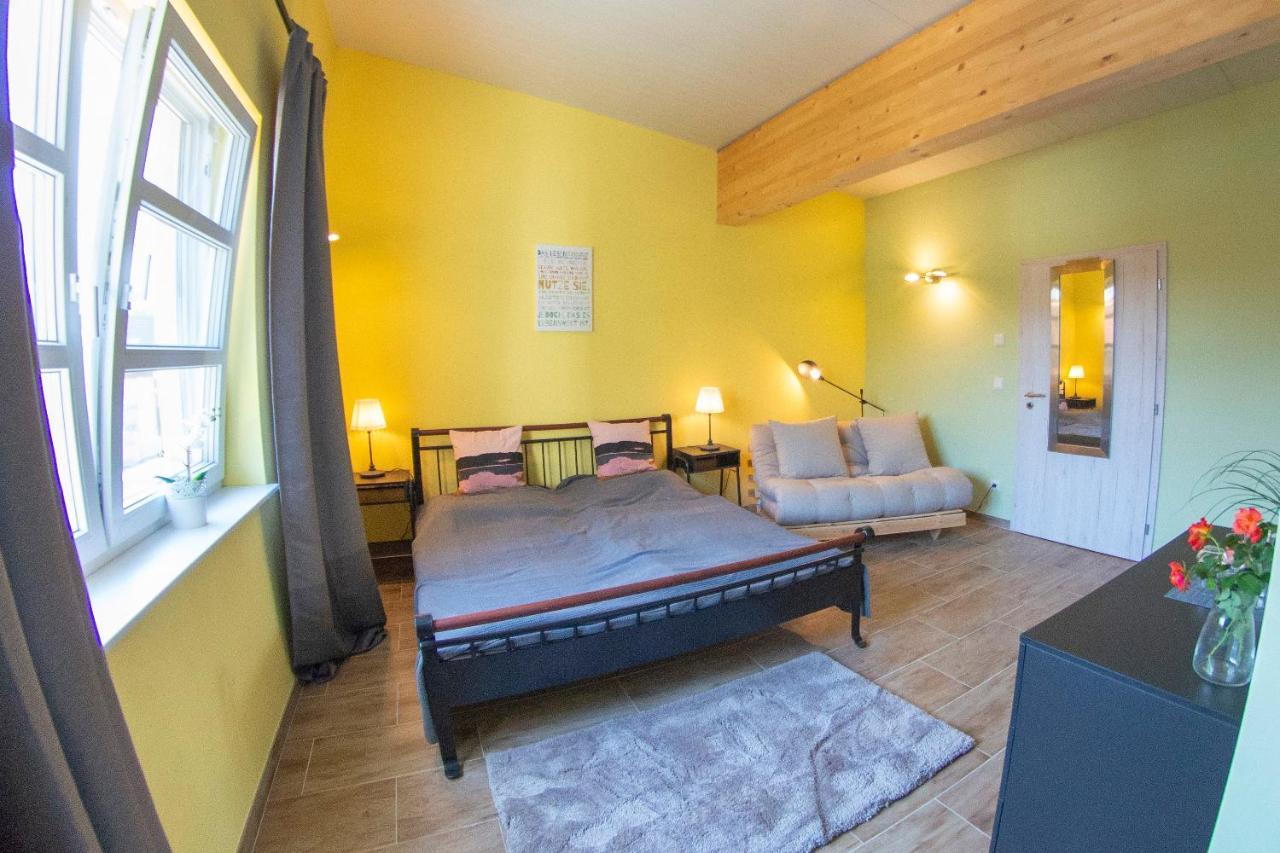 Ranchzimmer Am Hippo-Campus Reit- Und Therapiezentrum Deutsch Haslau 외부 사진