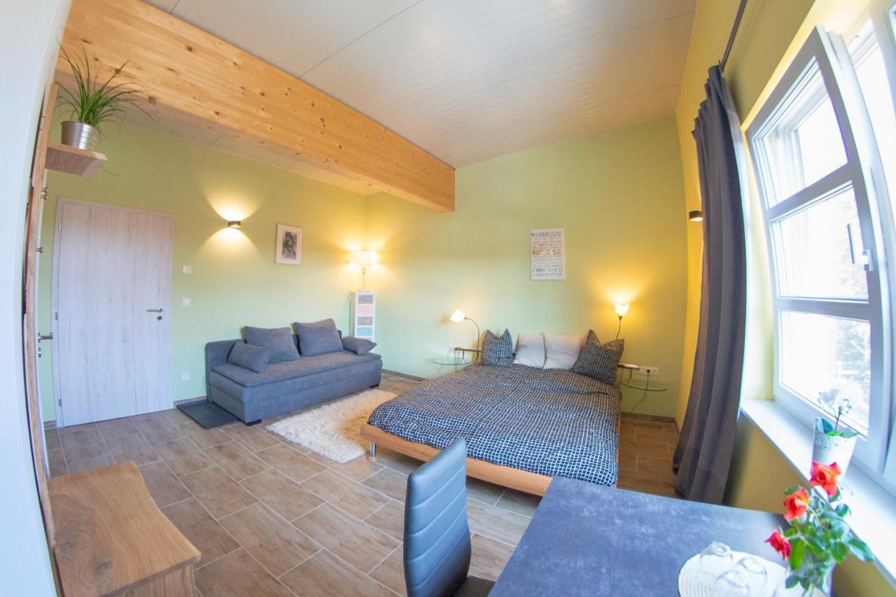 Ranchzimmer Am Hippo-Campus Reit- Und Therapiezentrum Deutsch Haslau 외부 사진